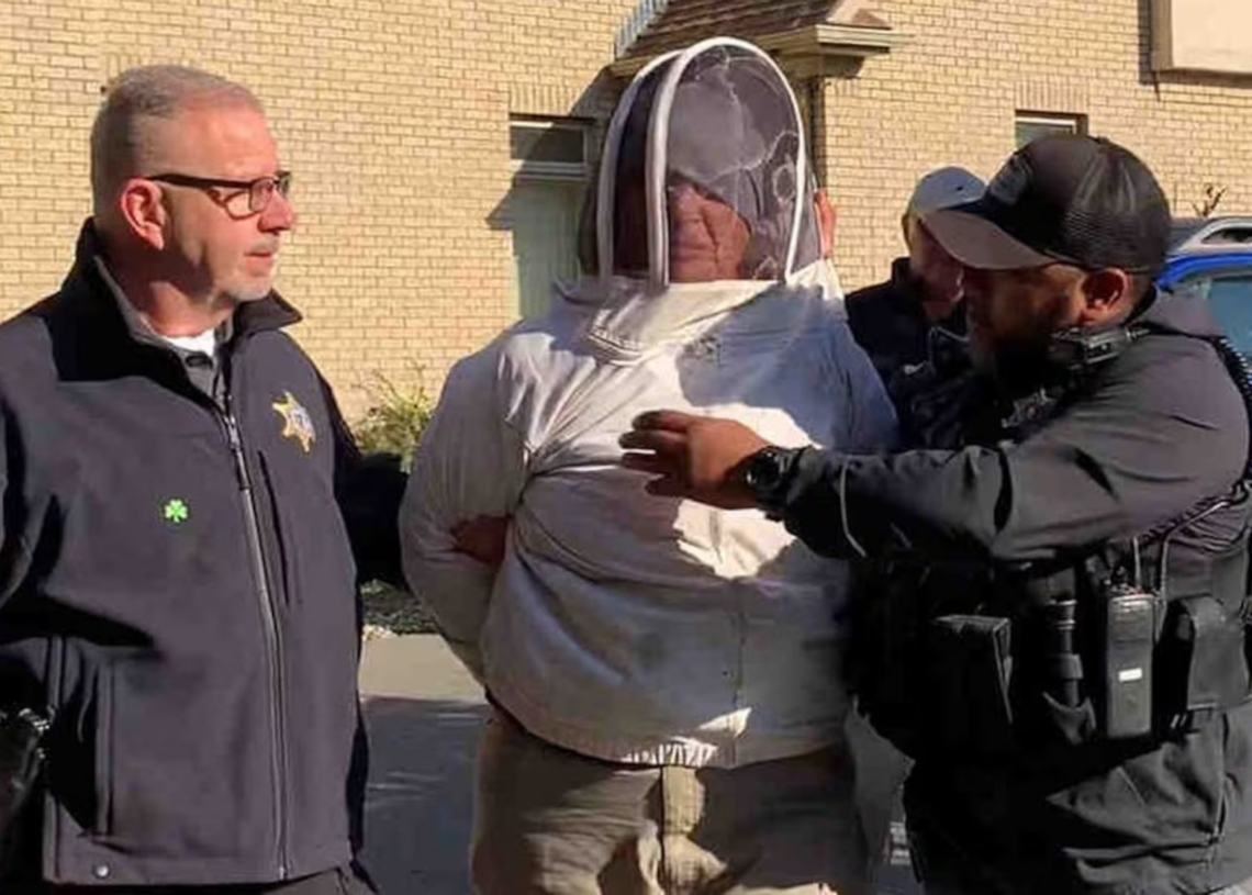 Beekeeper Filmed Unleashing a Swarm of Bees on the Cops Trying to Evict Her