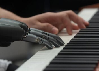 A Human Performed This Cringey, AI-Generated ‘Love Song,’ and Somehow It’s Even Weirder This Way