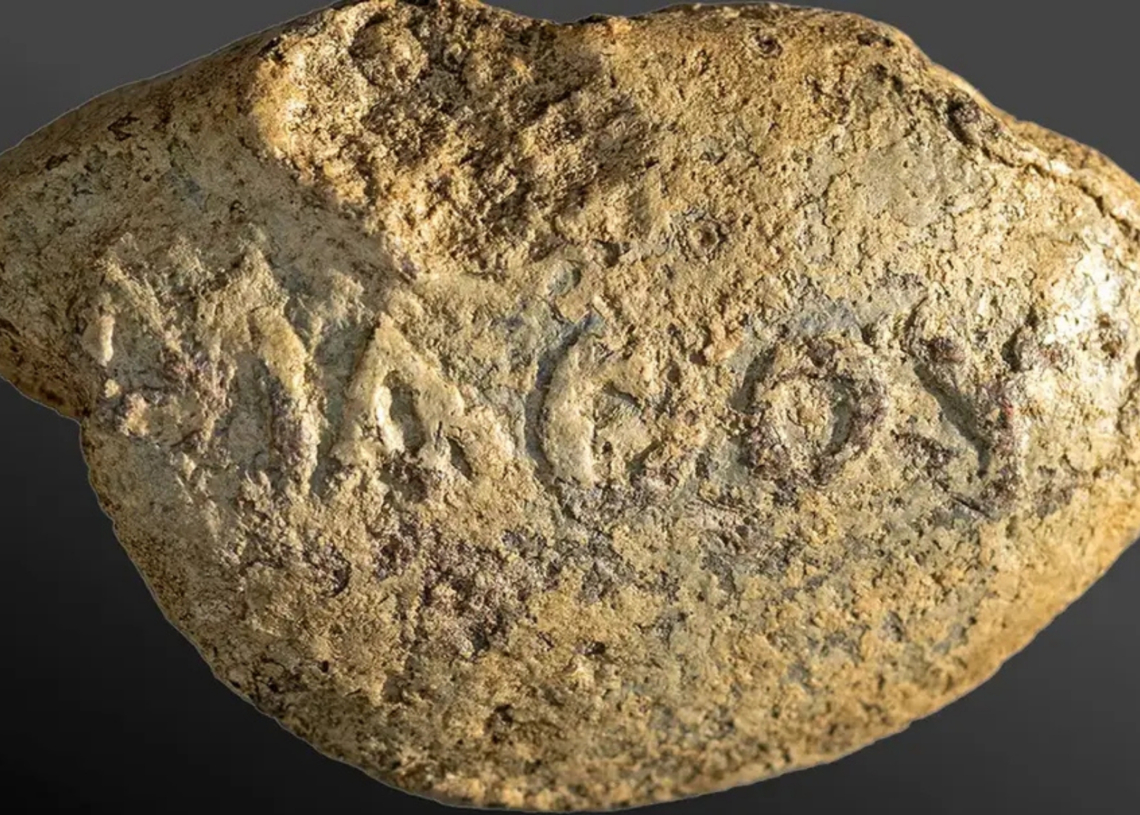 The ‘Sarcastic’ Message Archaeologists Found Carved Into This 2,100-Year-Old Bullet Is Pretty Hilarious