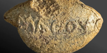 The ‘Sarcastic’ Message Archaeologists Found Carved Into This 2,100-Year-Old Bullet Is Pretty Hilarious