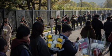 China Mourned an Education Influencer. The Grief Was a Quiet Revolt.