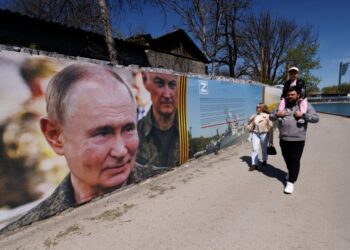 Mood in Russia turns bleak as war in Ukraine drags and economy suffers