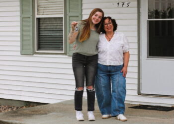 This 21-year-old saved up for years to buy her grandmother’s house back