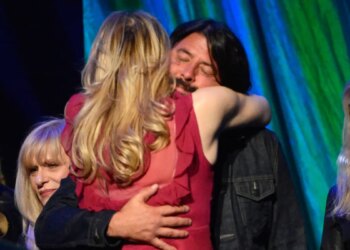 Courtney Love Wants Dave Grohl’s Fans to Stop Bugging Her About Their Feud: ‘It’s So Stupid’