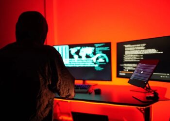 Why Sharing a Screenshot Can Get You Jailed in the UAE