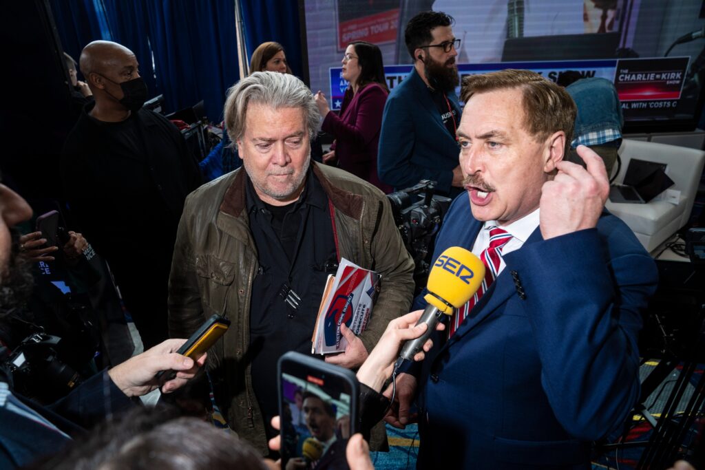 Supreme Court sides with Steve Bannon in bid to dismiss Jan. 6 conviction