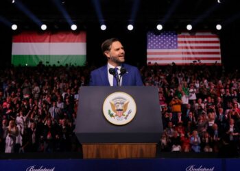 Vance says he prays U.S. is ‘on God’s side’ in Iran war