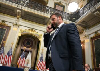 New DHS chief’s call for quieter immigration enforcement alarms MAGA base