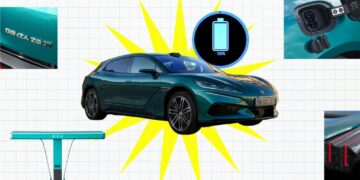 BYD’s Fastest-Charging Car in the World Is Astonishing—in Good and Bad Ways