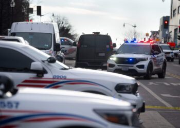 D.C. police lieutenant charged with seeking to have sex with a minor