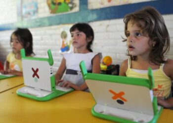 Exclusive: The doctors and education experts who studied AI’s impact on the young call for a 5-year moratorium in schools