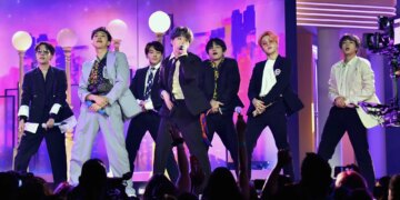 K-Pop Music Mogul Behind BTS Sought for Arrest Over Multi-Million Dollar Fraud Investigation