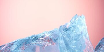 There’s a Secret Ingredient to Making Luxury Ice at Home