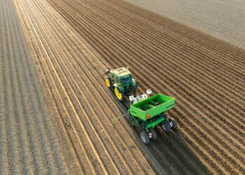 John Deere Is Paying Farmers $99 Million for Allegedly Monopolizing Repair