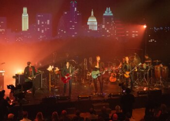 Queens of the Stone Age Reunited on Stage With Controversial Former Member More the 20 Years After His Firing