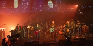 Queens of the Stone Age Reunited on Stage With Controversial Former Member More the 20 Years After His Firing