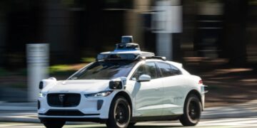 Emergency First Responders Say Waymos Are Getting Worse