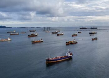 With the U.S. now blockading the Strait of Hormuz, the focus is on who has the ‘guts to go through first’