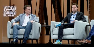 Elon Musk Boosts New Yorker’s Sam Altman Exposé on X as Trial Begins