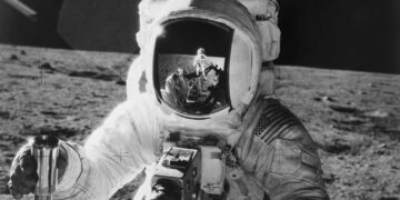 5 Mysteries That the Artemis Missions to the Moon Could Finally Solve