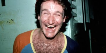 Robin Williams Had a Super Famous College Roommate With a Tragic Story
