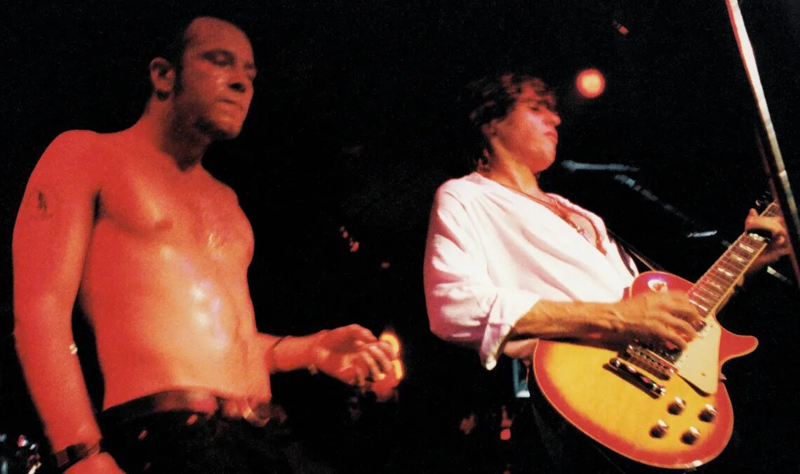 4 Grunge Singles From 1993, Ranked by How Romantic They Are