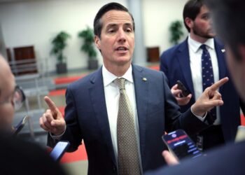 Senators ban themselves from participating in prediction markets