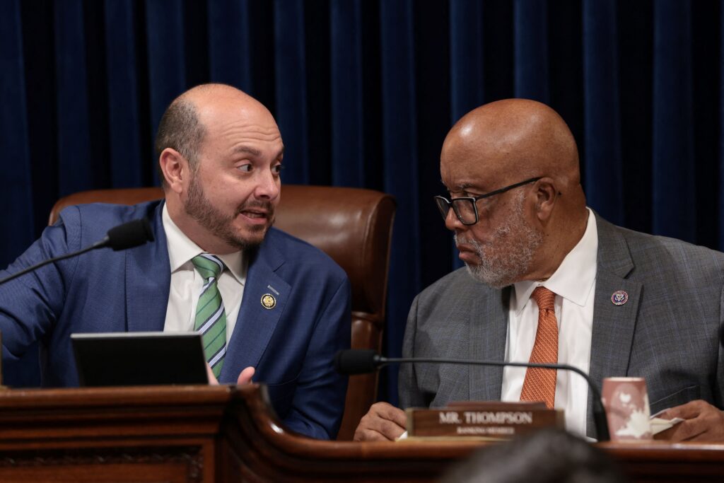 A bipartisan bill that would hurt employers and unions