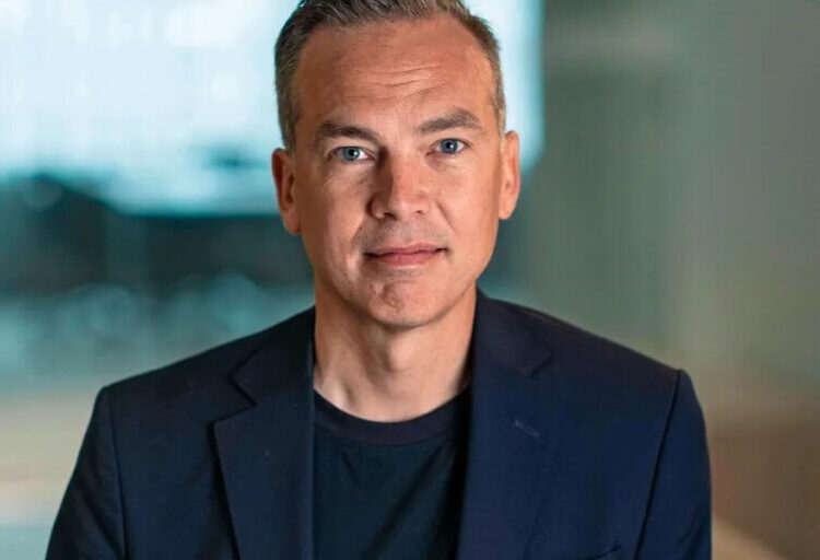 Have a strong brand in a world of noise—it’s like having the only red T-shirt in a stadium full of white ones