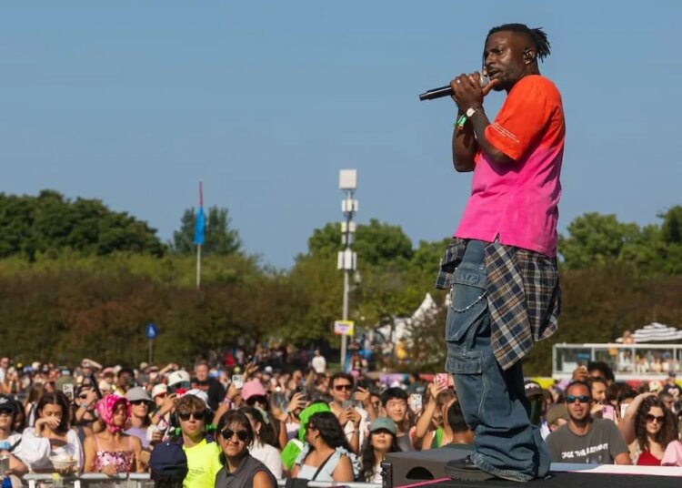 Isaiah Rashad Reveals the Tracklist for His New Album, ‘It’s Been Awful’: Here’s What to Expect