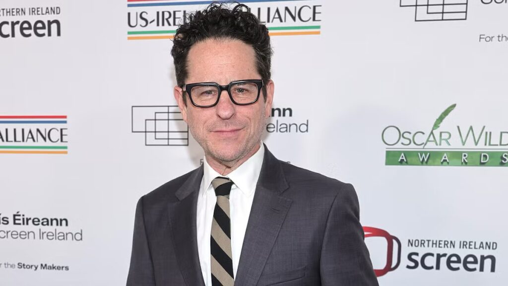 J.J. Abrams, David Fincher, Denis Villeneuve and Over 1,000 More Sign Open Letter Against Paramount-Warner Bros. Merger