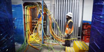 Maine lawmakers pass nation’s first statewide ban on large data centers