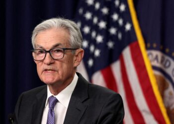 Divided Fed holds rates steady amid two months of rising energy prices