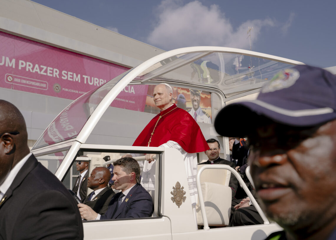 In Angola, love for an American pope but not for an American president