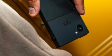 Light Phone Is Making Its Dumb Phone More Useful With Third-Party ‘Tools’
