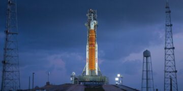 NASA’s Artemis preparing to launch for historic moon flyby