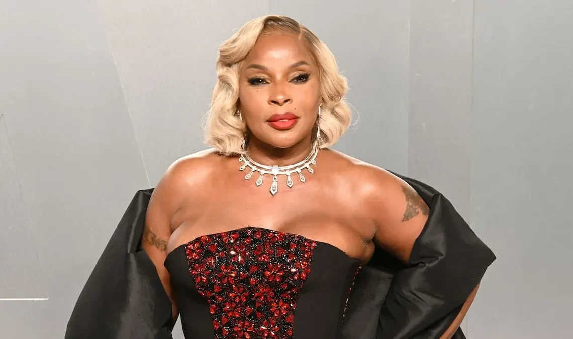 Mary J. Blige Candidly Opens up About Battling Addiction Early in Her Music Career: ‘It Was Either Put up or Shut Up’