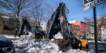 ‘Snowcrete,’ war uncertainty affect the D.C. area’s home-buying season