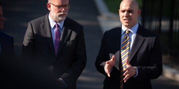 GOP strategists required to sign NDAs at meeting on midterm plans