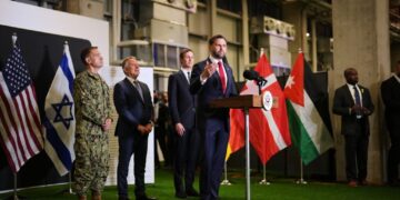 U.S. negotiators to ask Iran to release detained Americans