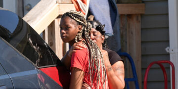 Louisiana gunman had sought mental health treatment, relatives say