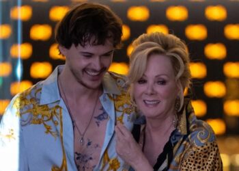‘Hacks’: Christopher Briney Talks Emulating Harry Styles and Romancing Jean Smart
