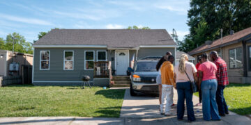 Man charged with lying to police about gun used by Louisiana shooter