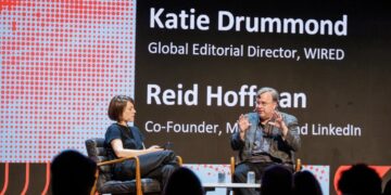 Reid Hoffman Thinks Doctors Should Ask AI for a Second Opinion