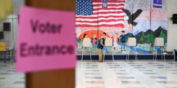Poll: Virginia voters narrowly support redistricting to favor Democrats