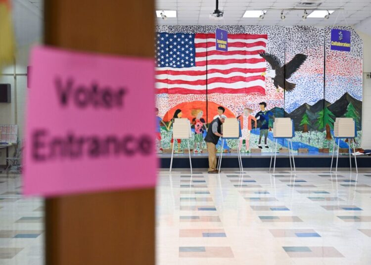 Poll: Virginia voters narrowly support redistricting to favor Democrats