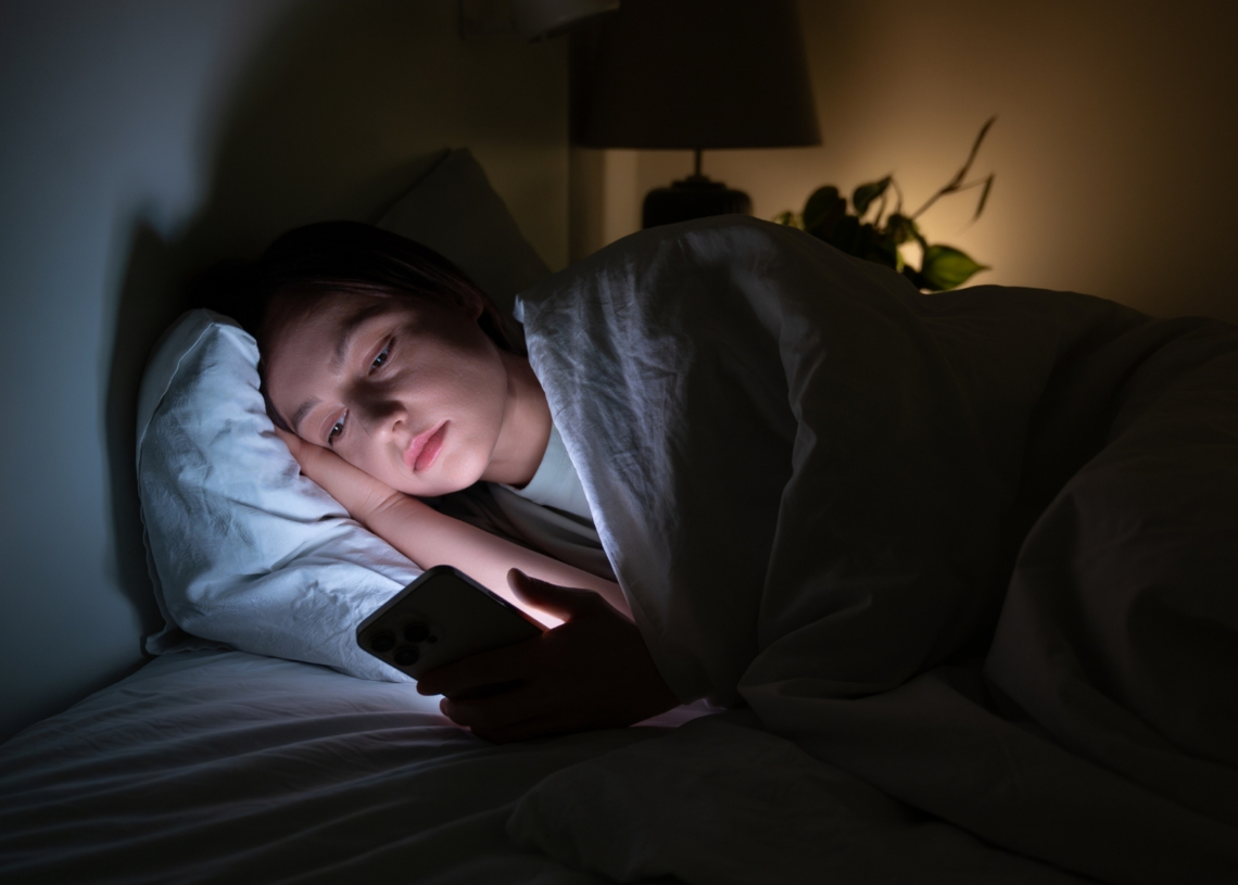 Scientists Figured Out What Endless Scrolling Is Really Doing to Your Body