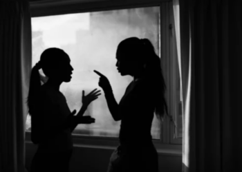 Dear Abby: I can no longer spend time with my spoiled and wealthy sister