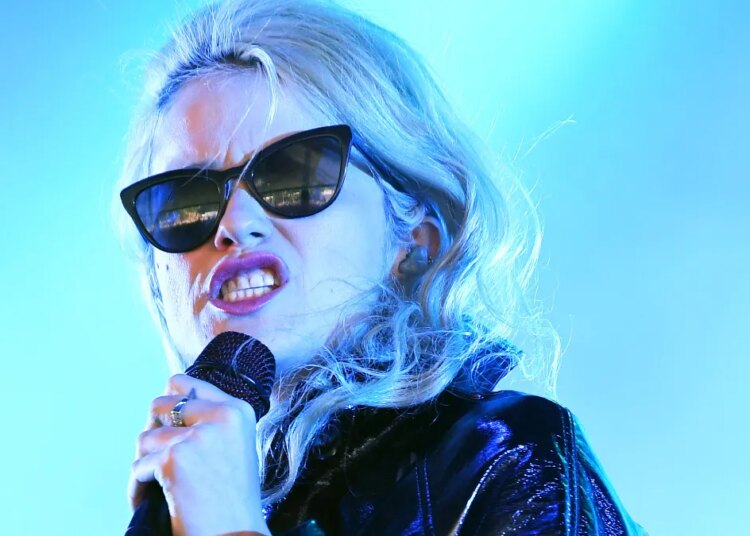 Charli XCX’s Team Refutes Sky Ferreira’s Claim That Her Old Demos Were Used on ‘Wuthering Heights’ Without Credit