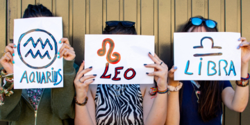 The 4 Smartest Zodiac Signs When It Comes to Reading Other People